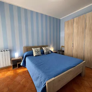 Appartamento Stefano's Guests House: 2 Bedrooms & Parking In, Viareggio