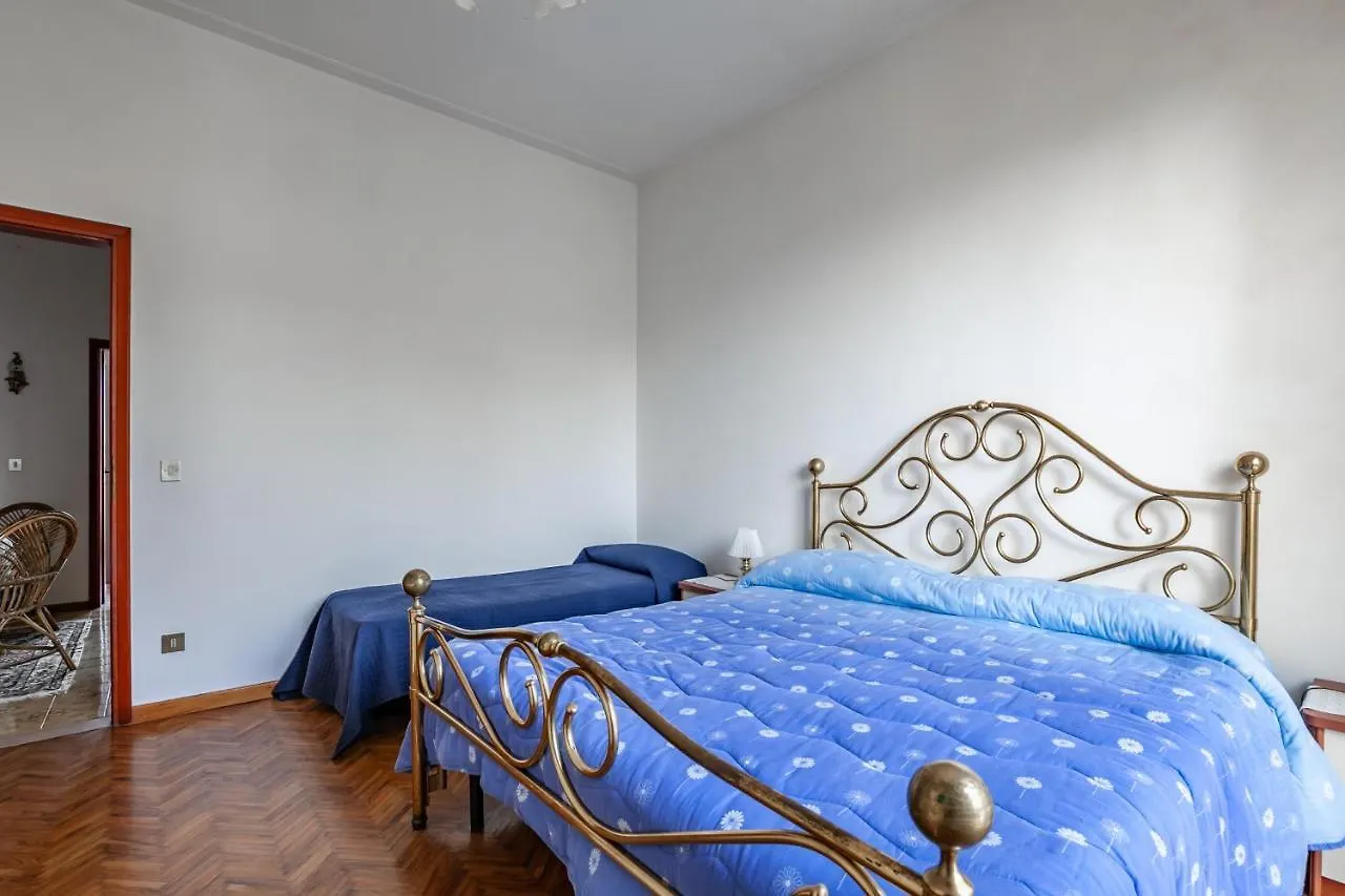 Apartment Viareggio Roomy House With Private Courtyard! Italy