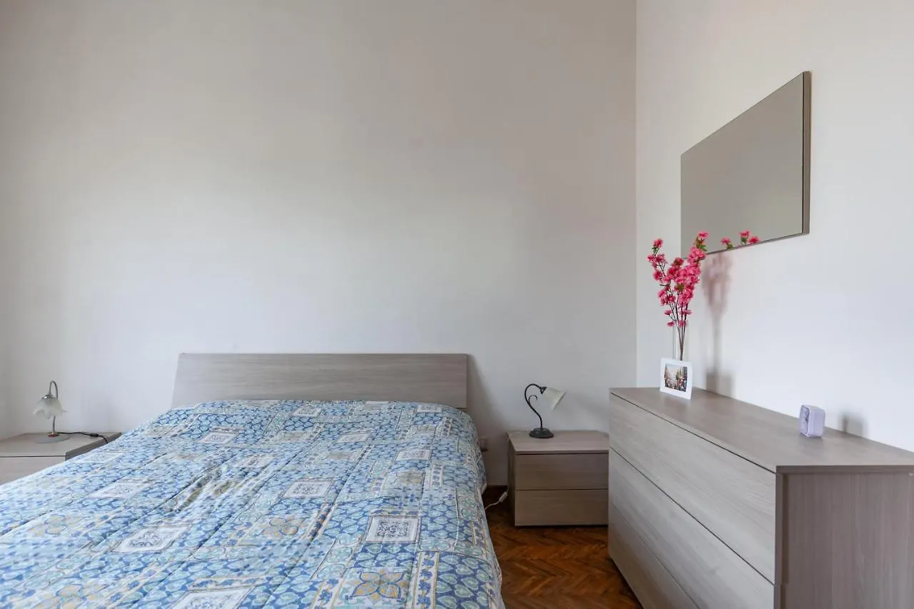Apartment Viareggio Roomy House With Private Courtyard!